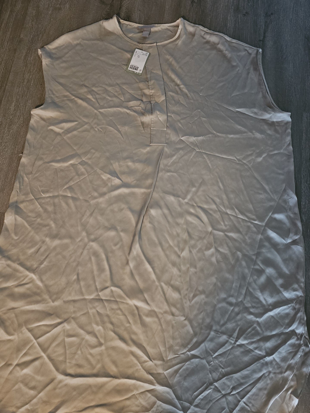 H&M Sleeveless Satin DressTunic - Light Beige